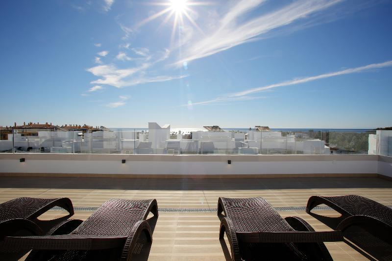 Aqua Apartments Vento, Marbella Exterior photo